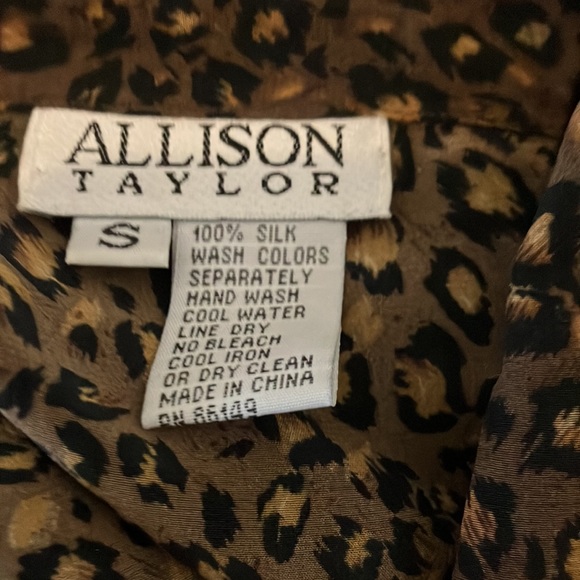 Vintage Blouse Allison Taylor Silk Leopard Print Long Sleeve Brown 
Bin#1 - Picture 9 of 9